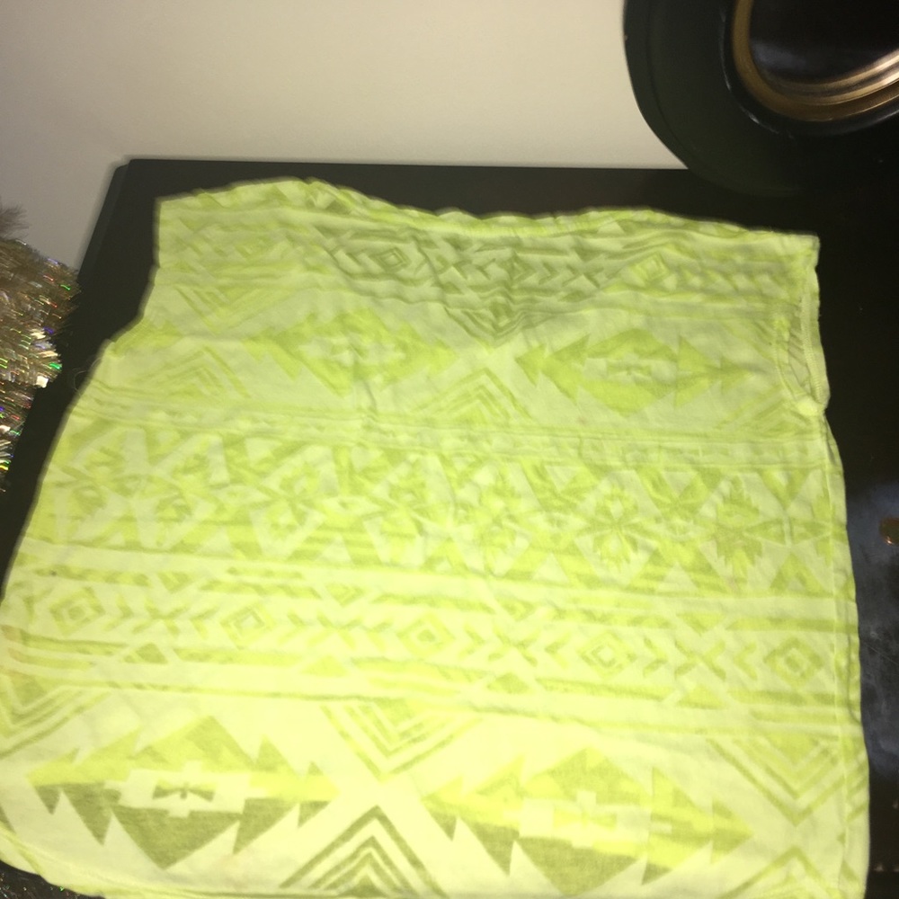 green workout tee shirt